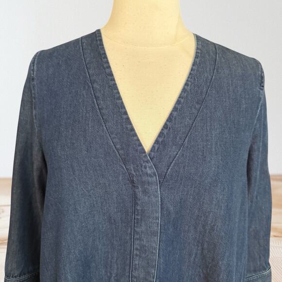 COS Denim A Line Dress Sz 8 Oversized with Pockets 3/4 Sleeve V Neck Button Up - Picture 2 of 12